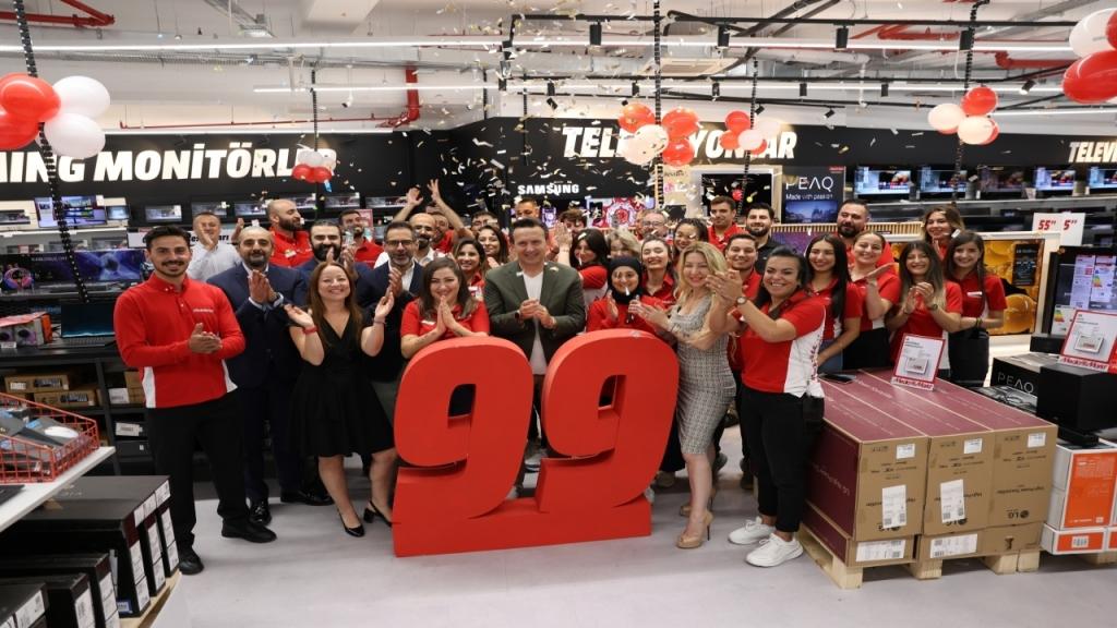 MediaMarkt Türkiye'de 100. Mağazasını Açtı: Teknoloji Devi Büyüme Yolunda