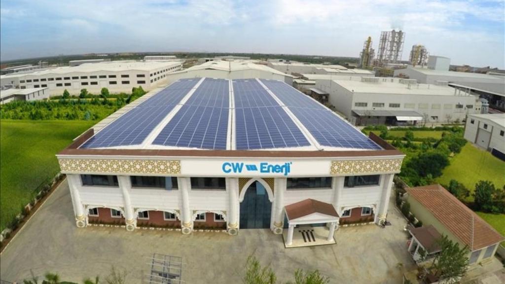 CW Enerji 2,8 Milyon Dolarlık Panel Satışı Gerçekleştirdi