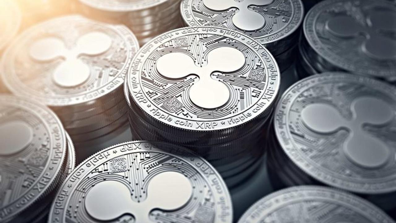 XRP Eylül'de ,7'lik Artışla Fırtına Gibi Esebilir mi?