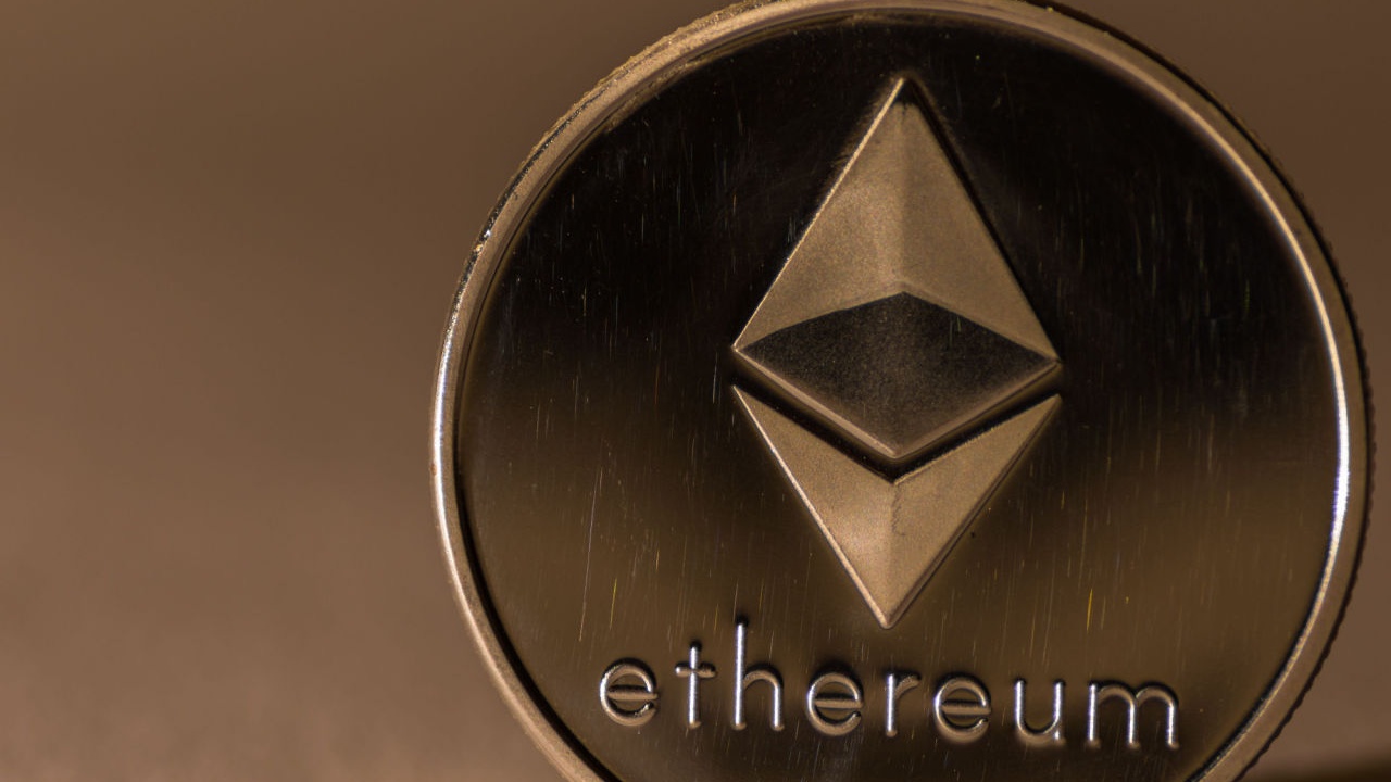 3 Analistten Ethereum (ETH) İçin Acil Durum Tahmini: 2.400 Dolar Altında Risk Var Mı?