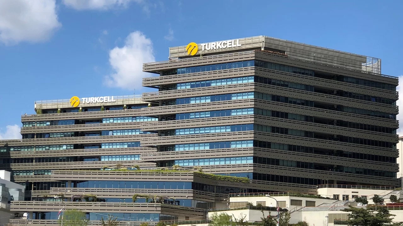 Turkcell, Şanlıurfa'da 3 GES Projesi İçin ÇED Raporlarını Görüşe Açtı