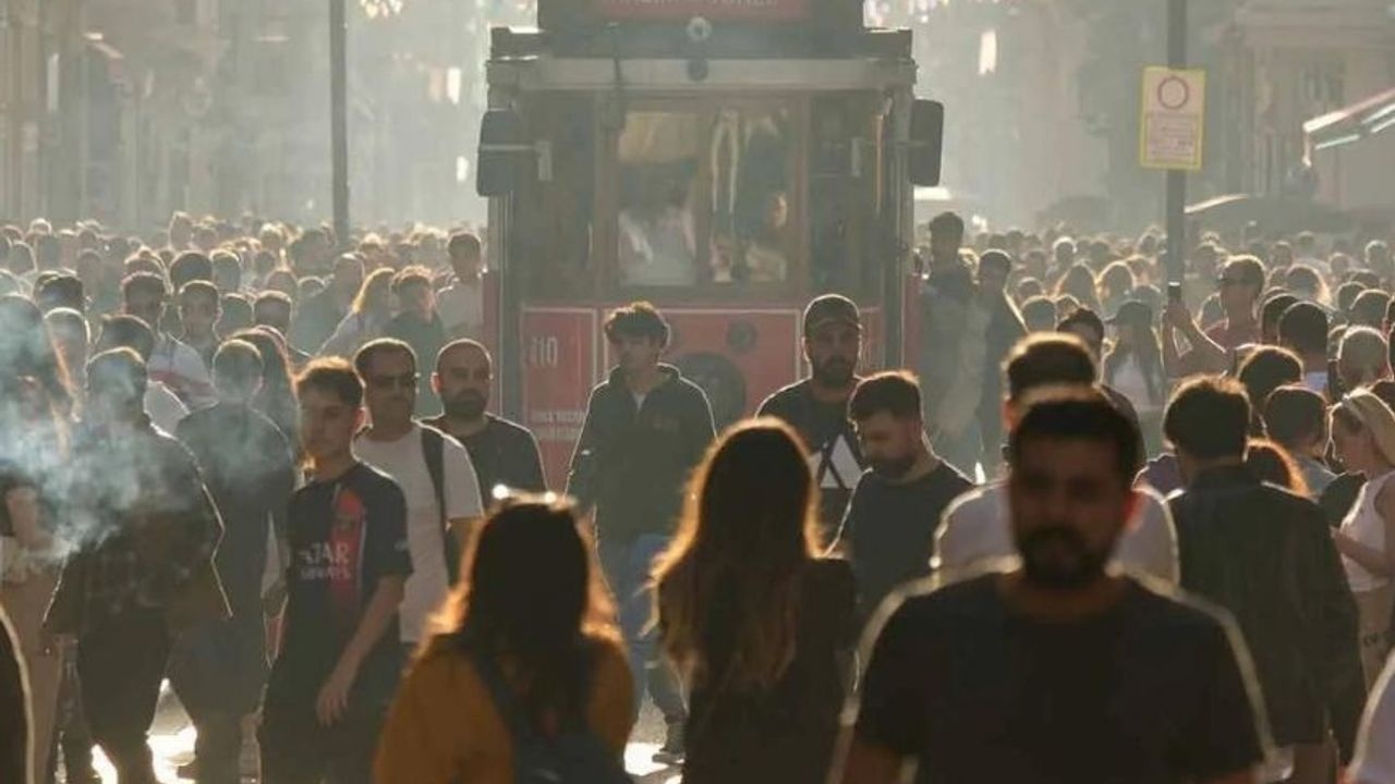 İşsizlik Oranı Temmuz'da %8,8'e Düştü: 112 Bin Kişi İş Buldu