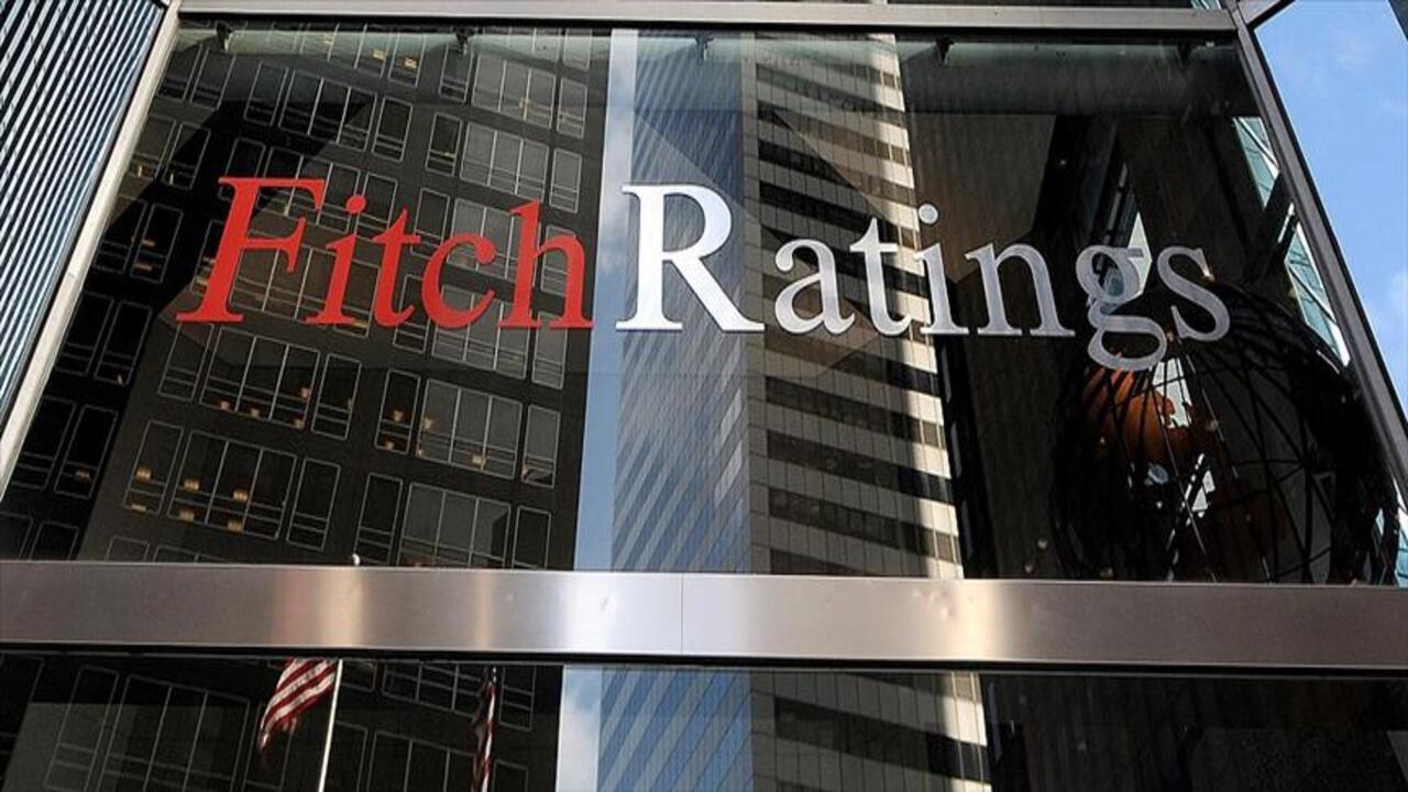 İngiltere Ekonomisi Büyüyor: Fitch 2024 Tahminini Yükseltti