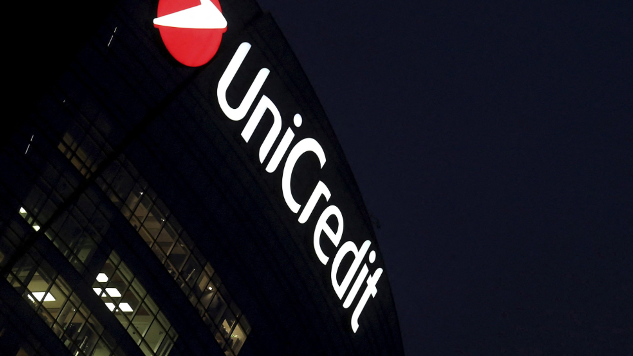 UniCredit'in Commerzbank'a %9'luk Yatırımı Almanya'da Görüşmelere Yol Açtı