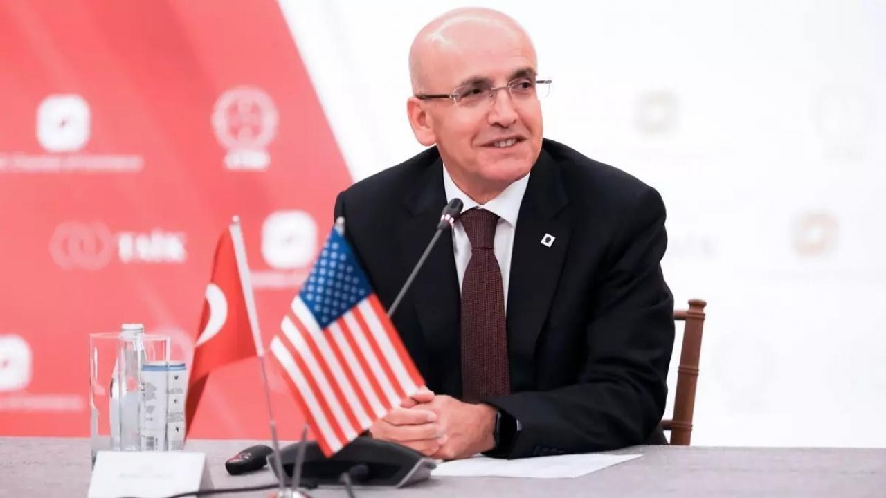 Mehmet Şimşek'ten İki Büyük Hamle: Türk Lirası İçin Uzun Beklenen Yeniden Değerleme!