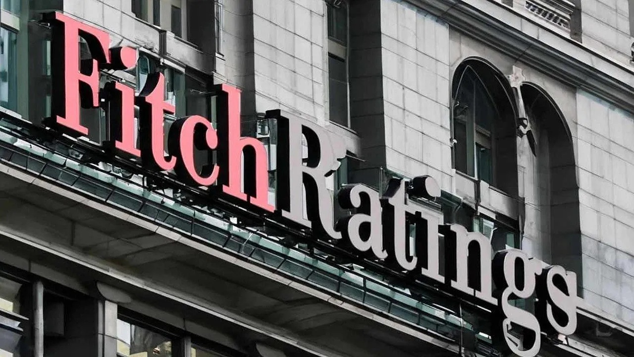 Fitch: Türkiye'de Sıkı Para Politikası 2025'te Kademeli Olarak Gevşeyecek