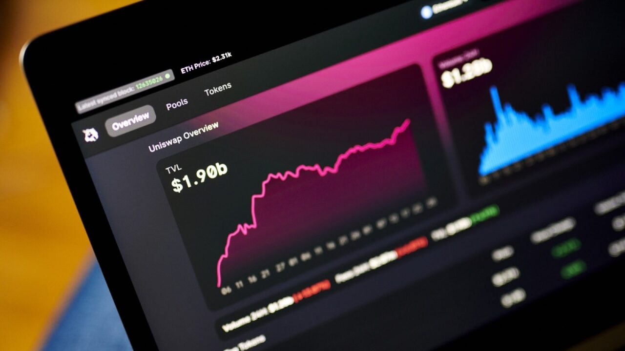 CFTC, DeFi Devi Uniswap'a 175.000 Dolar Ceza Kesti!