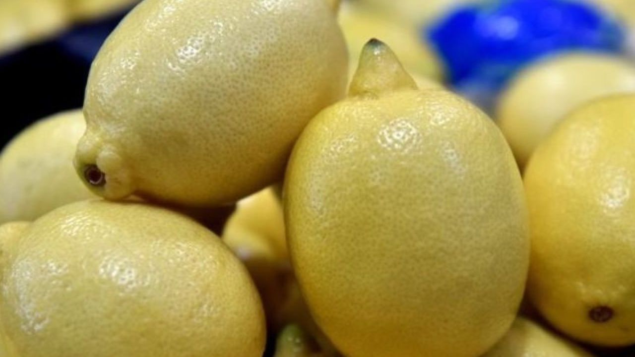 Limon Fiyatında 0,4'lük Devasa Fark! Üretici 11 TL'ye Sattı, Market 52 TL'ye Sattı