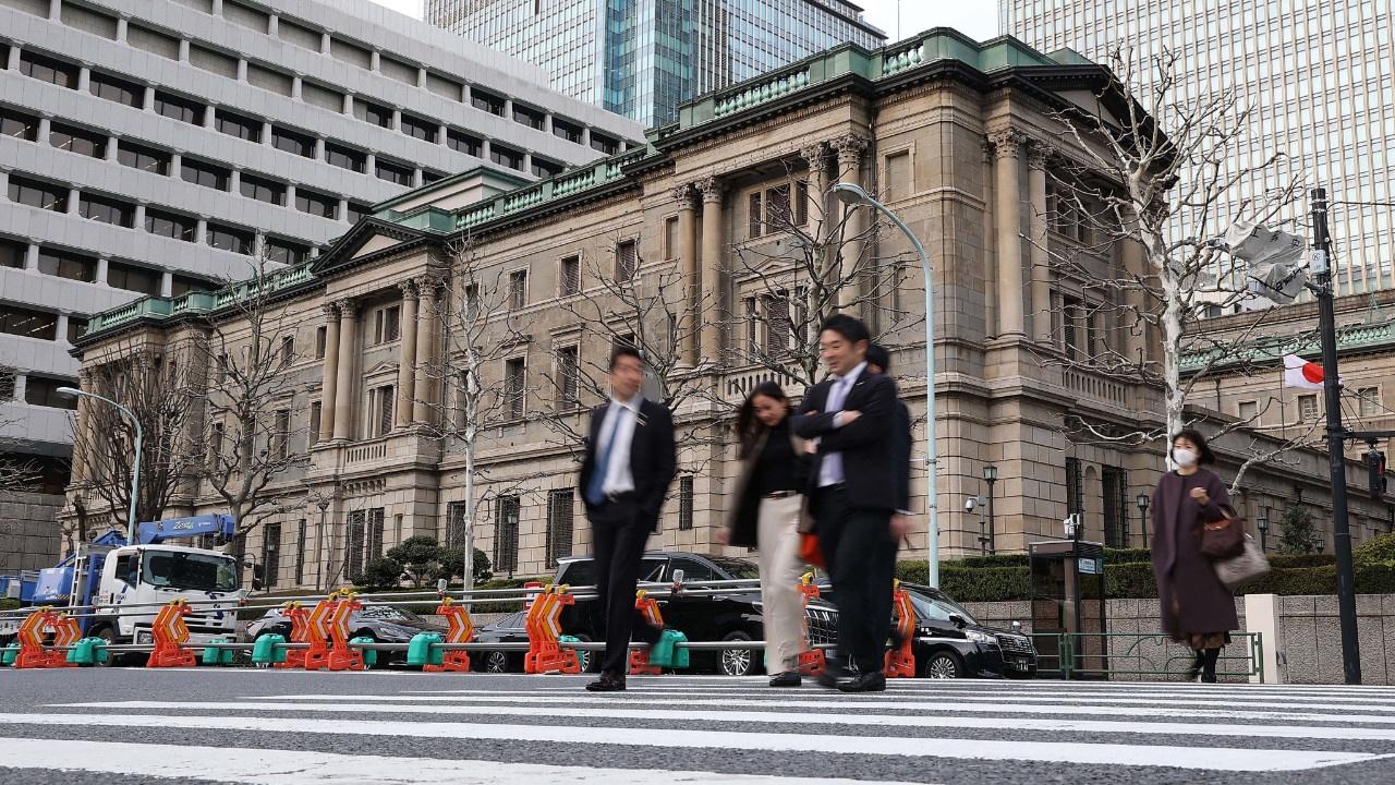 Japonya Merkez Bankası Faizi Sabit Tuttu, Küresel Ekonomiyi İzliyor