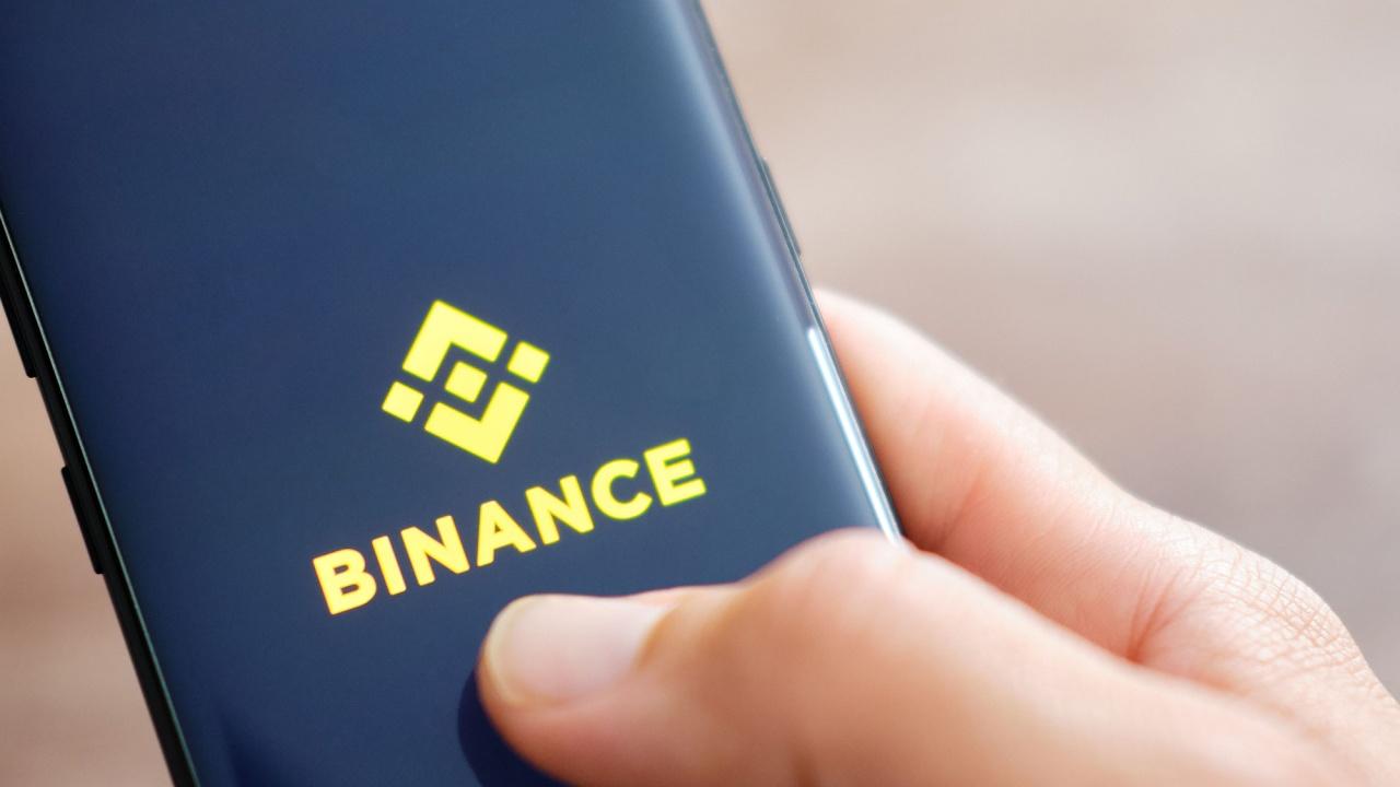 Binance İzlemeye Aldı: Dev Yatırımla 6'lık Artış! O Altcoin Uçtu!