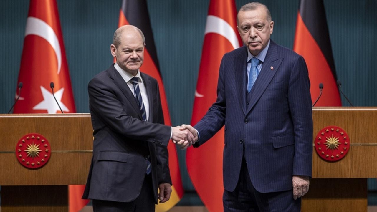 Scholz: Türkiye Ziyaretinde Göç, İkili İlişkiler ve Daha Fazlası Gündemde