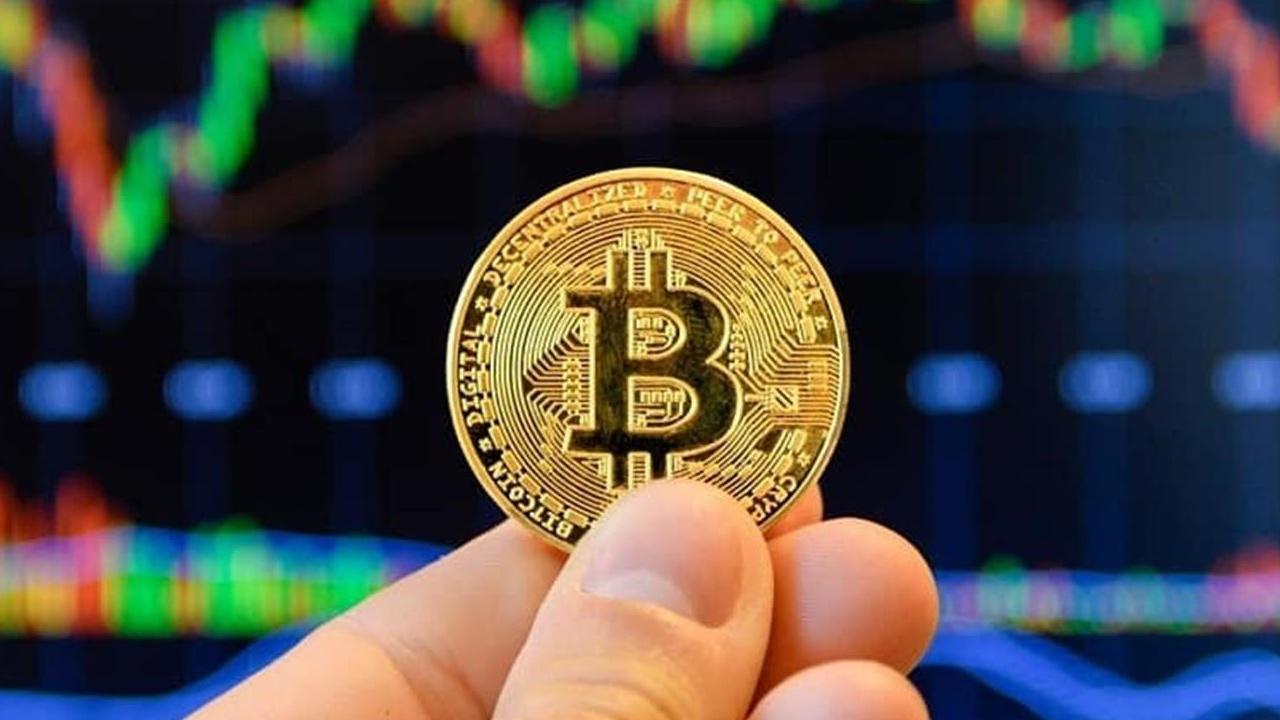 Bitcoin 72.000 Doları Aştı: 200.000 Dolar Hedefi Gerçekçi mi?