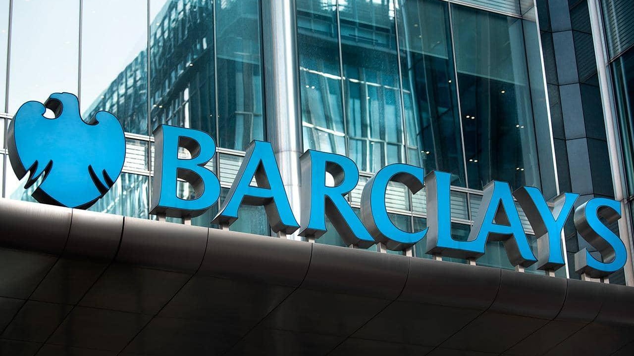 Barclays'ın 3. Çeyrek Kârı Beklentileri Aştı: 1,6 Milyar Sterlin