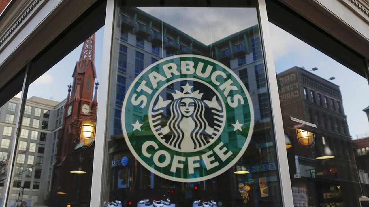 Starbucks Küresel Satışlarında Üç Üst Üste Düşüş: %7'lik Azalma