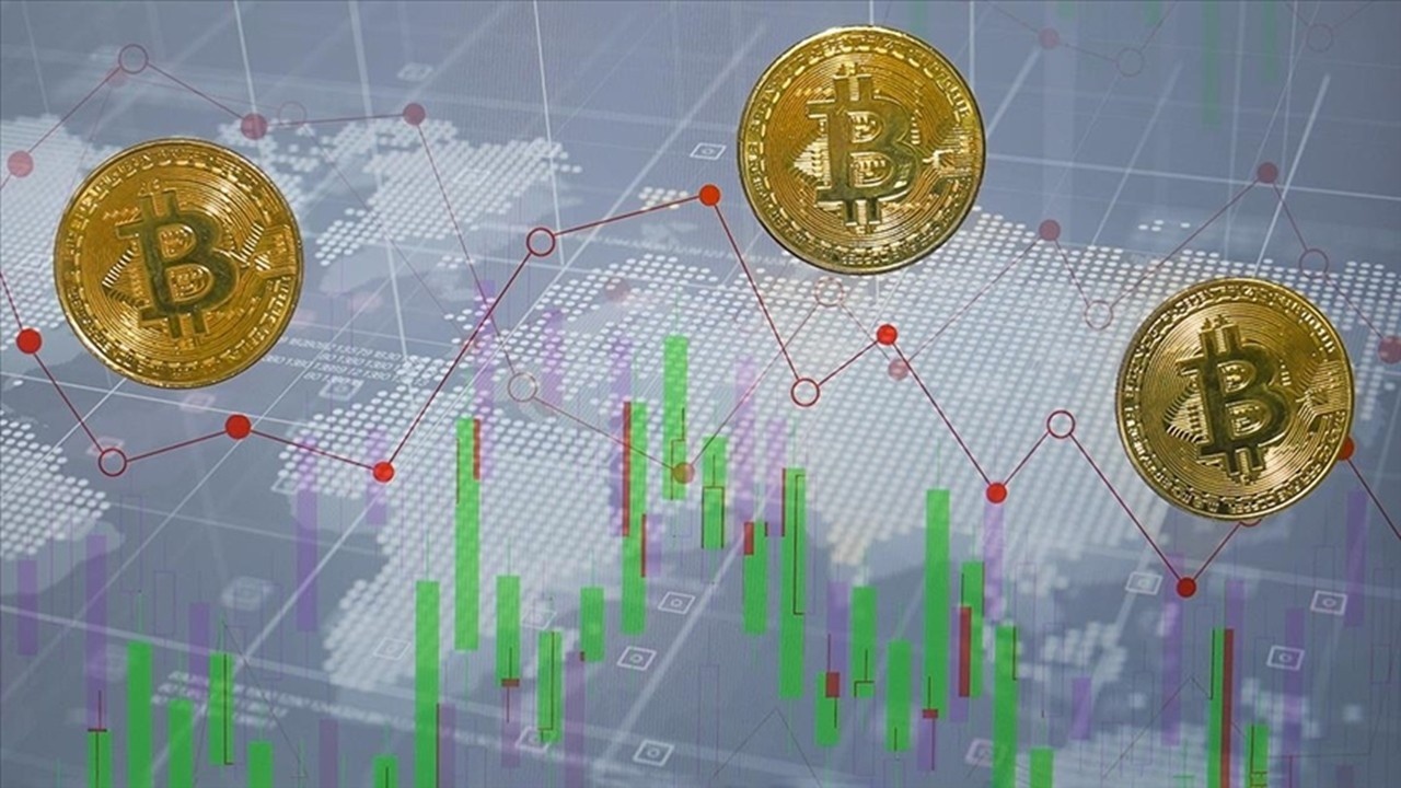 Kripto Piyasasında %2,48'lik Düşüş: Bitcoin 66 Bin Dolara Geriledi