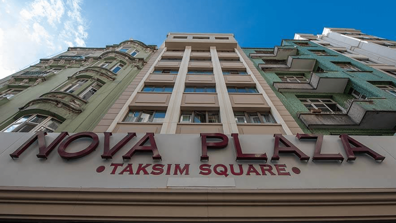 İstanbul'da 5 Nova Plaza Oteli Kapandı: Turizm Sektöründe Yeni Darbe