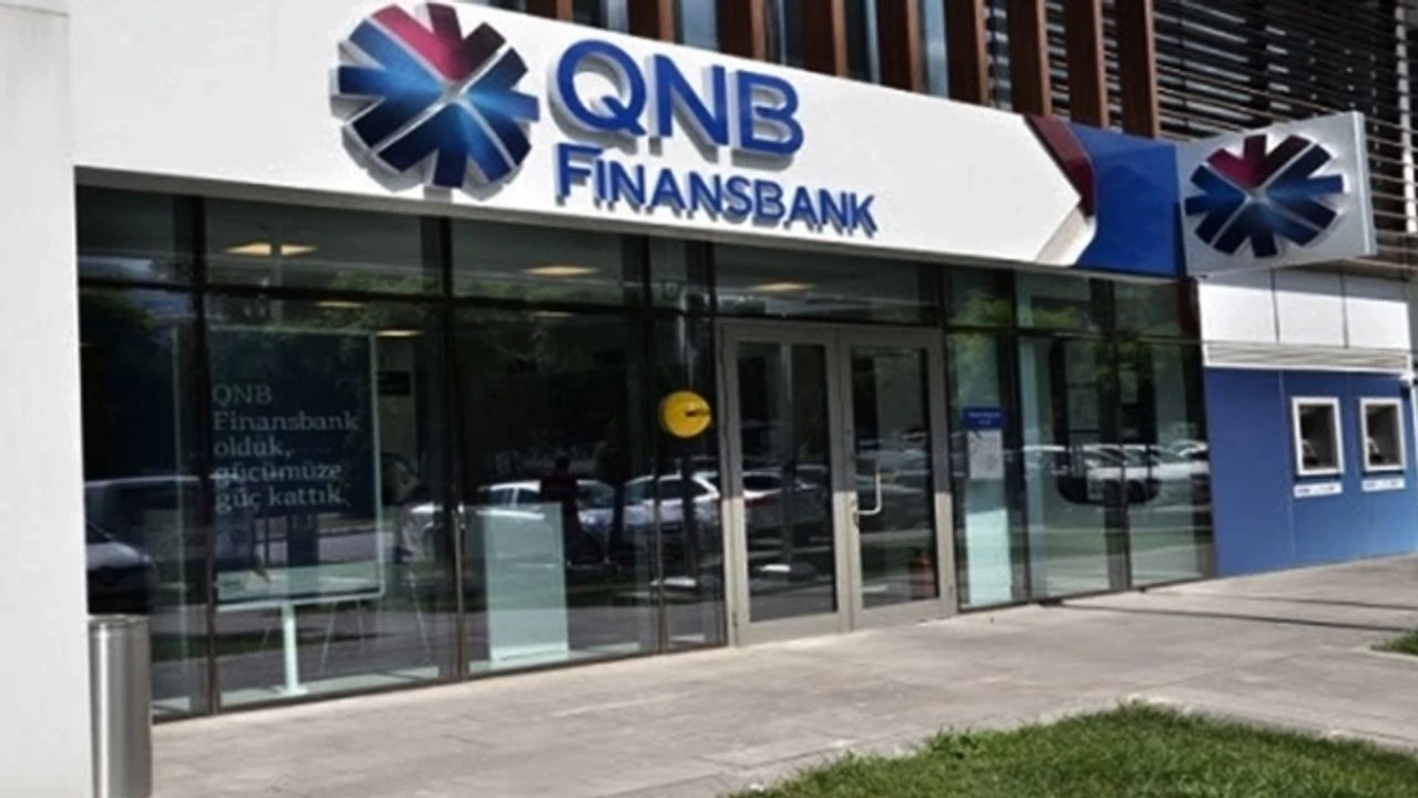 QNB Finansbank çalışma saatleri 