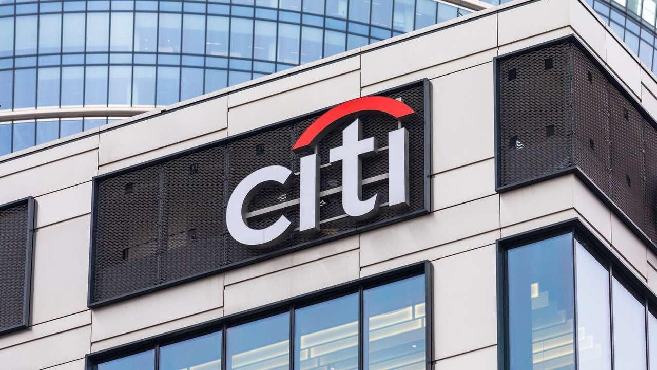 Citi, Petrol Fiyat Tahminlerini 74 Dolar'dan 60 Dolar'a Düşürdü