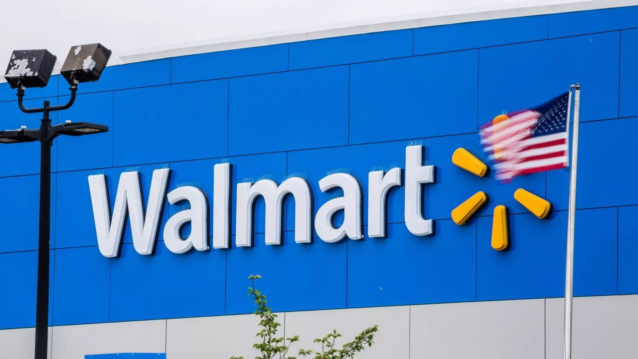 Walmart Türkiye'de Ofis Açıyor: Mobilya ve Dondurulmuş Gıda Tedariki Başlıyor