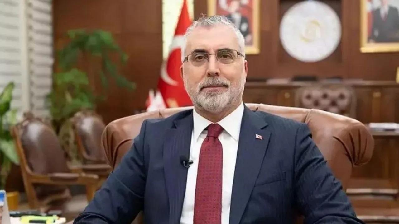 Asgari Ücret ve Emekli Maaşlarında Yeni Gelişmeler: 2024'te Büyük Sürpriz mi Bekliyor?