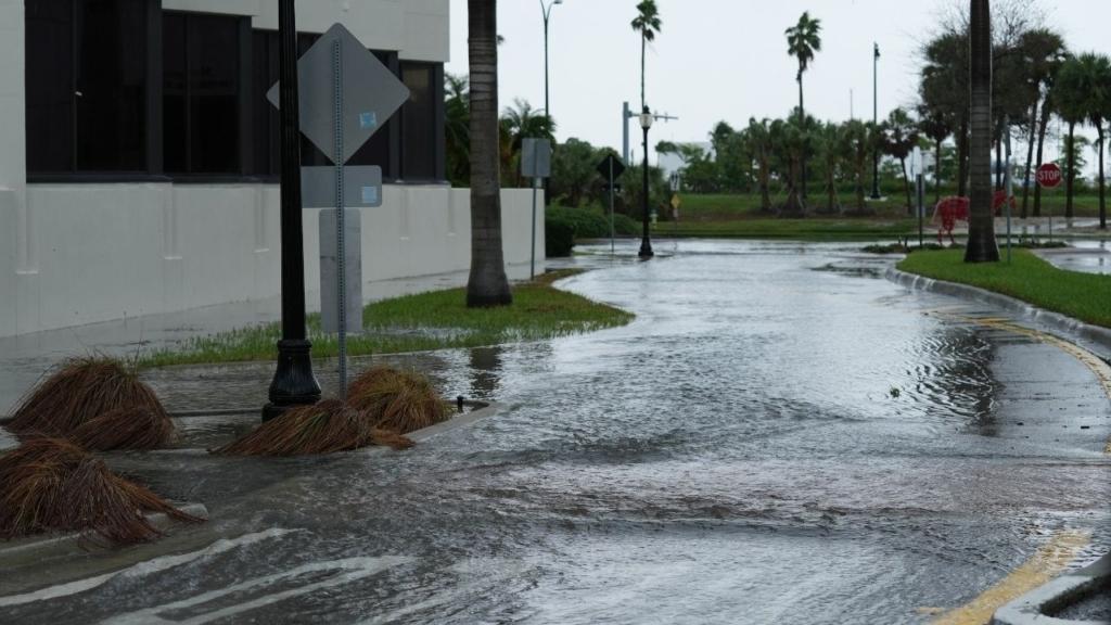 Milton Kasırgası Florida'yı Vurdu: Maliyet 100 Milyar Doları Aşabilir