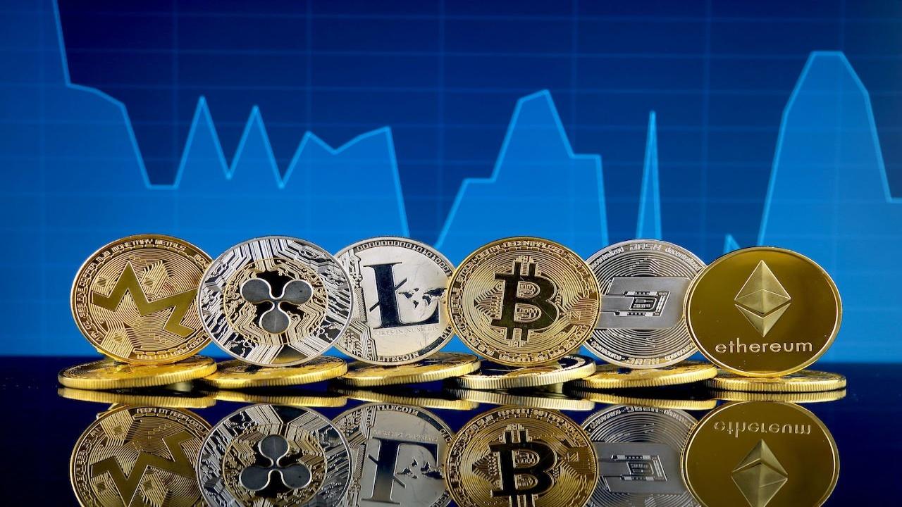 Kripto Piyasası 16 Ekim'de Karmaşık Bir Tablo Çizdi: Bitcoin 67.000 Doları Aştı