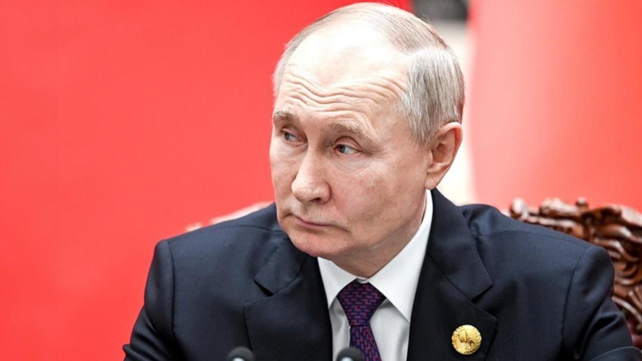 Rus Ekonomisi Yavaşlarken Büyüme Kaydetti: Putin'in Açıklaması