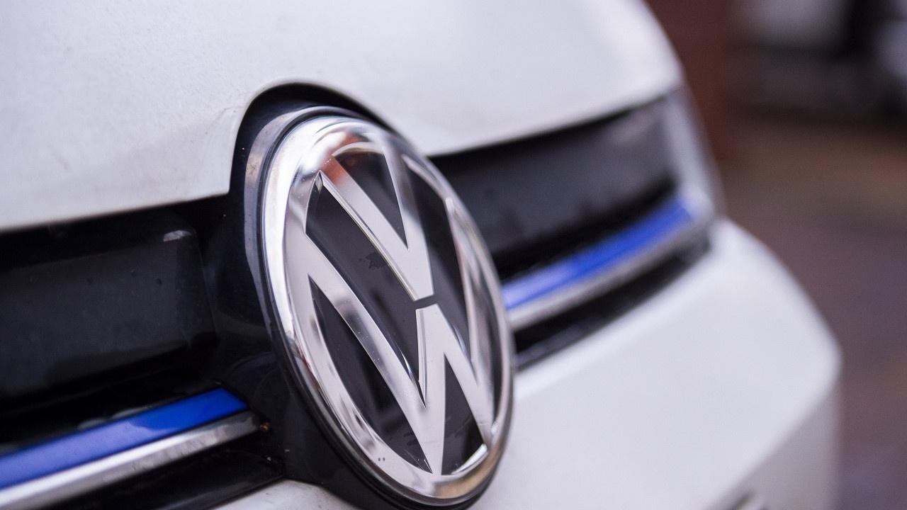 Volkswagen'in 2023'te Küresel Araç Teslimatları %7 Düştü: Avrupa ve Çin'deki Zorluklar