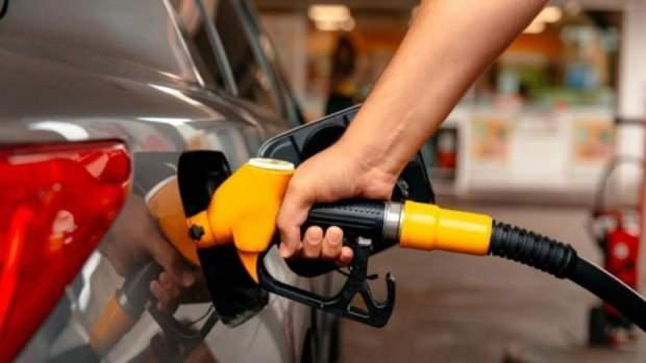 Motorin ve Benzine 10 Kuruş Zam Bekleniyor: Yakıt Fiyatları Yükseliyor