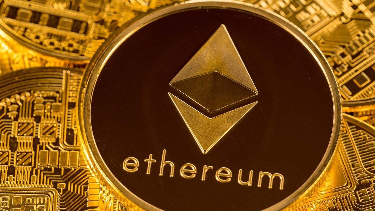 Trillionda Dolarlık Dev Ethereum'u (ETH) Seçti