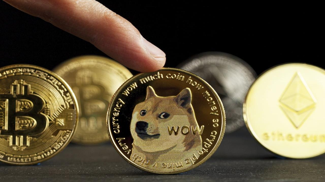 Bitcoin $88,102'de! XRP ve DOGE Yükselişte, SHIB Düşüşte