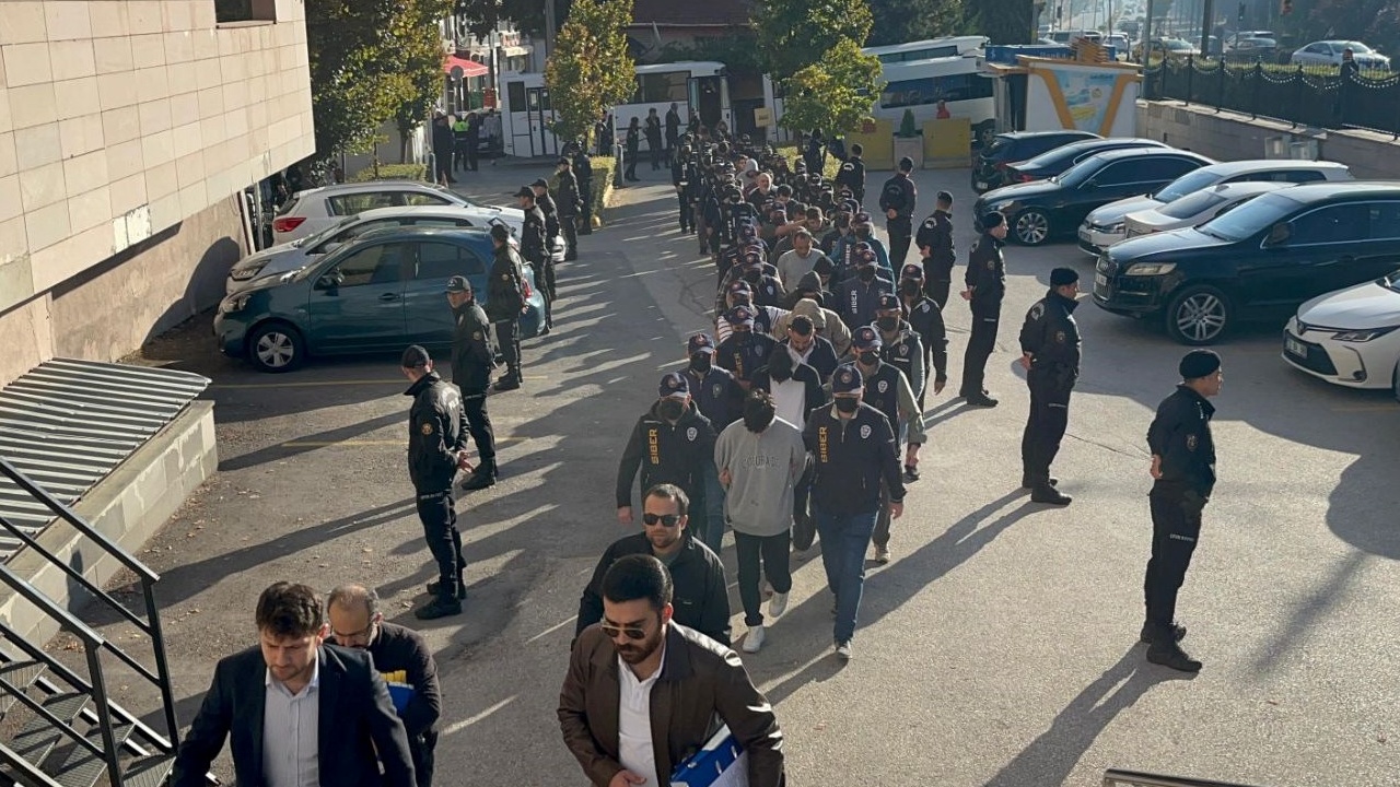 21 Paravan Şirketle Yüzlerce Kişi Dolandırıldı: Dev Otel Firması İflas Etti!