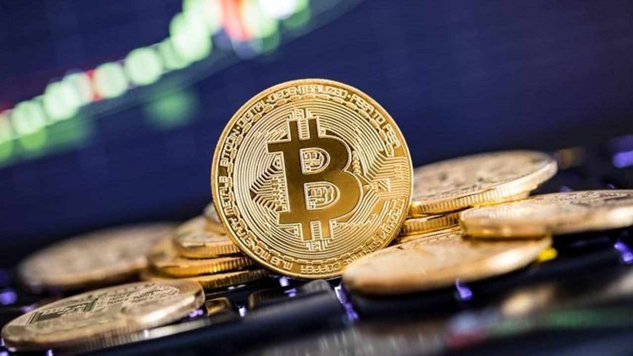 Bitcoin Hedef Fiyatı 300.000 Dolar: Ne Zaman Ulaşır?