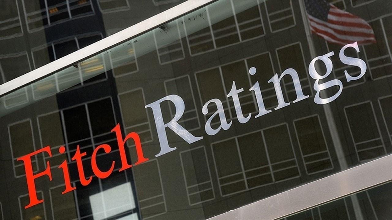 Mısır'ın Kredi Notu Fitch Tarafından B'ye Yükseltildi