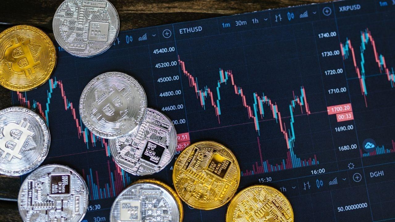 Bitcoin 69.000 Dolar Seviyesine Geriledi, Altcoinler Kırmızıda!