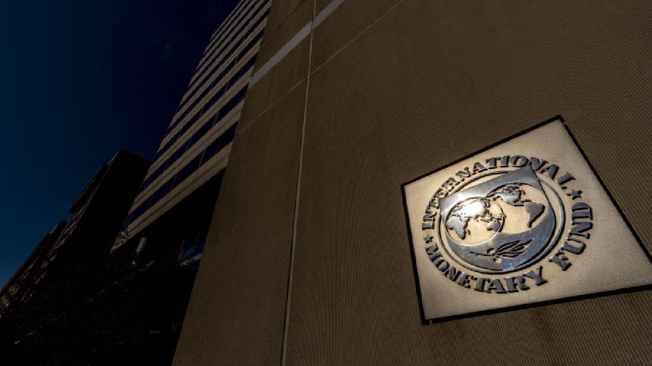 IMF, Ukrayna'ya 1,1 Milyar Dolarlık Kredi Verdi