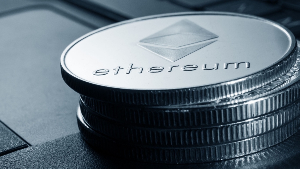 Ethereum Fiyatı 3.300 Dolara Geriledi: Balinaların Etkisi